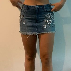 Mini skirt with crystals